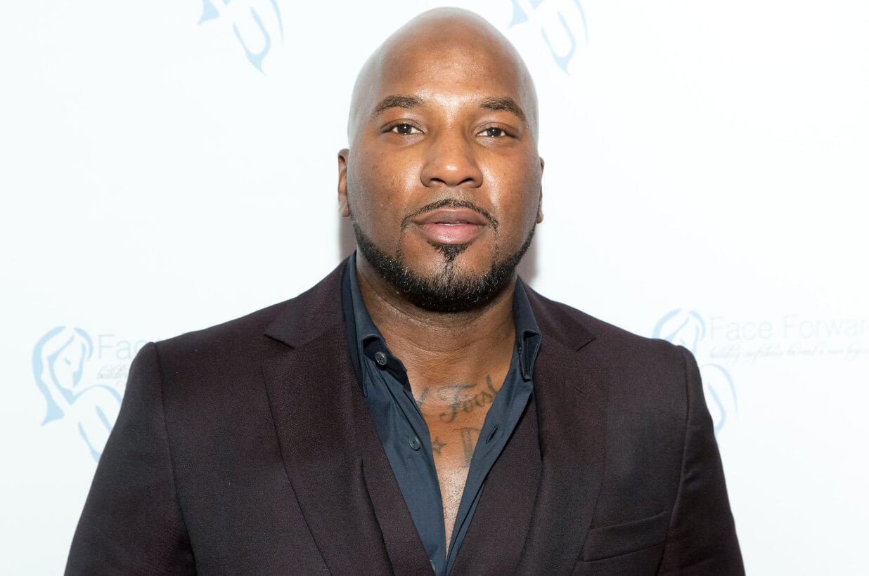 Jeezy Helps a family whose