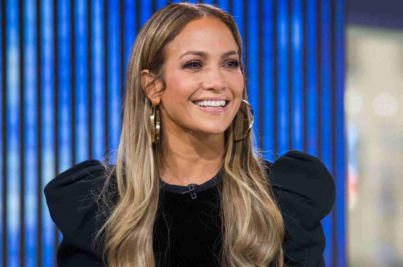 Jennifer Lopez Shows Off Her Thong