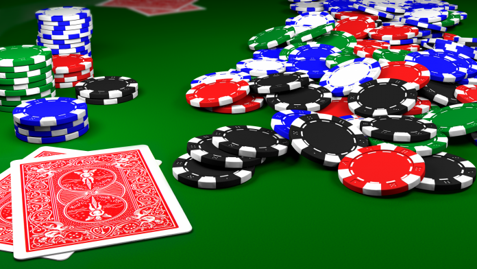 How has smartphone development impacted the casino