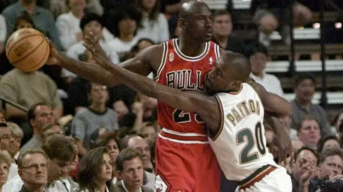 Michael Jordan Jump Fly: The Greatest Basket Ball Player